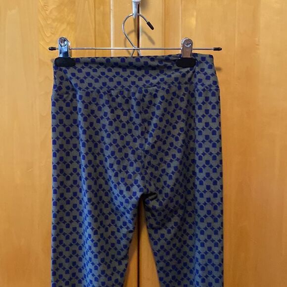 Lularoe leggings-one size  - Picture 3 of 3